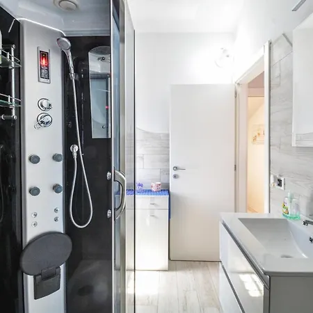 1 Bedroom Pet Friendly In * Imperia