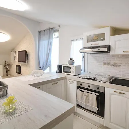1 Bedroom Pet Friendly In Apartman *